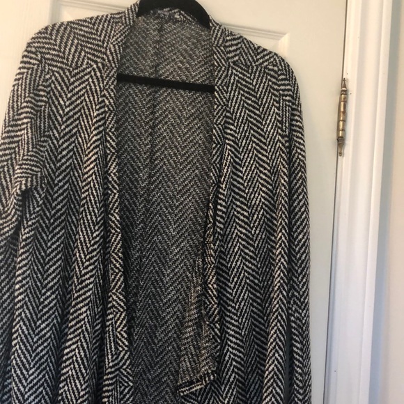 Draped sweater - Picture 2 of 2